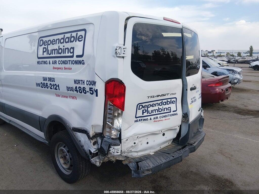 1FTNR1YM7FKA44034 2015 FORD TRANSIT-250 photo no. 6
