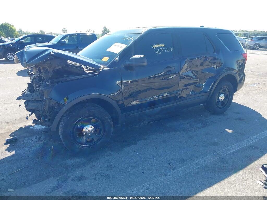 1FM5K8AR2GGA01465 2016 FORD UTILITY POLICE INTERCEPTOR photo no. 2