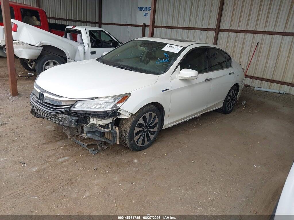 JHMCR6F73HC006796 2017 HONDA ACCORD HYBRID photo no. 2