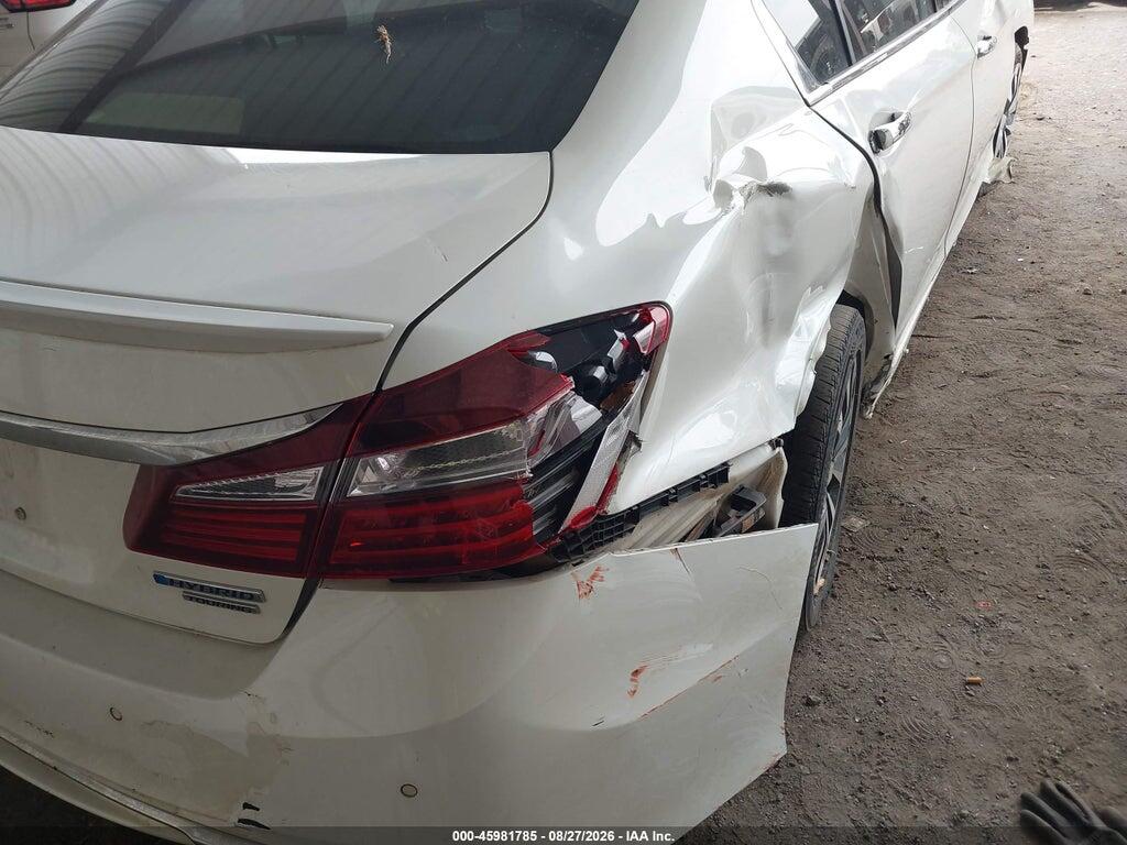 JHMCR6F73HC006796 2017 HONDA ACCORD HYBRID photo no. 6