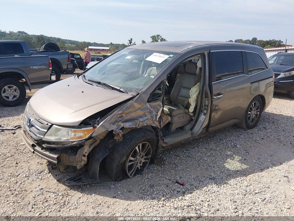 5FNRL5H63DB015684 2013 HONDA ODYSSEY photo no. 2