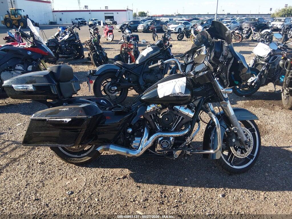 1HD1KRM18FB636196 2015 HARLEY-DAVIDSON FLHXS photo no. 12