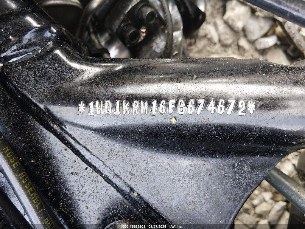 1HD1KRM16FB674672 2015 HARLEY-DAVIDSON FLHXS photo no. 10