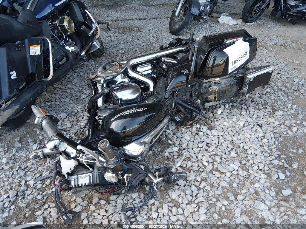 1HD1KRM16FB674672 2015 HARLEY-DAVIDSON FLHXS photo no. 2