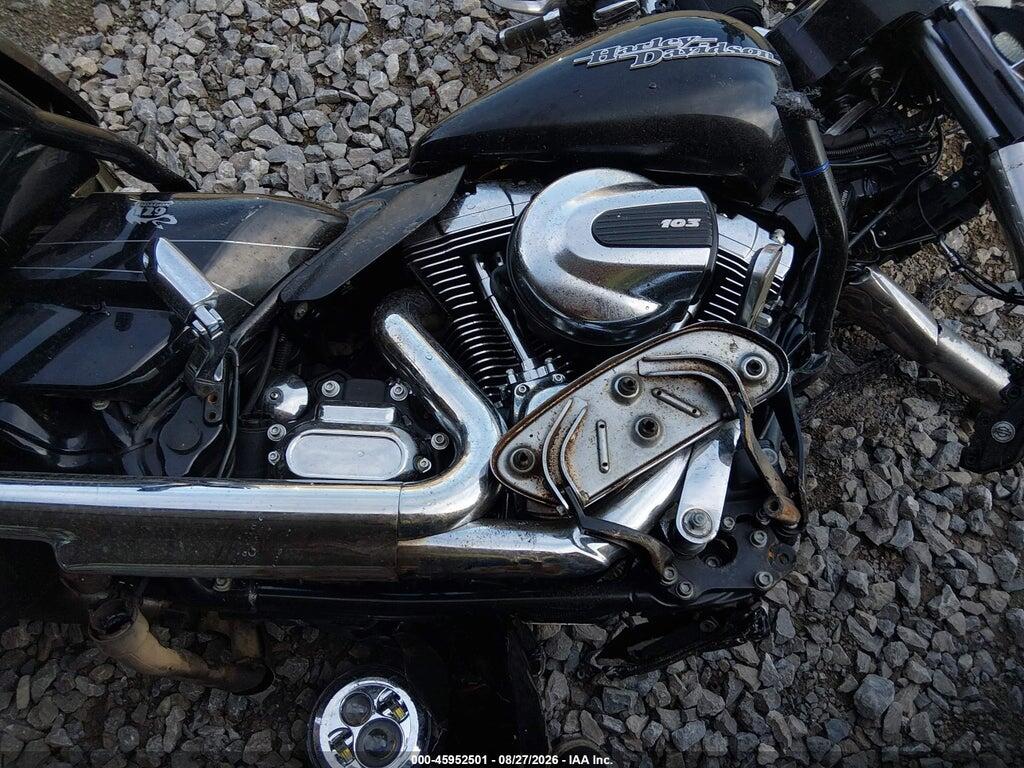 1HD1KRM16FB674672 2015 HARLEY-DAVIDSON FLHXS photo no. 8