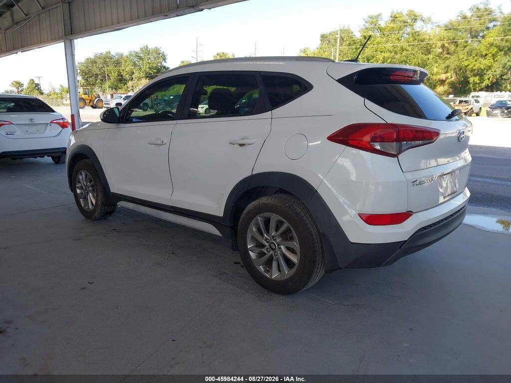 KM8J33A47HU506844 2017 HYUNDAI TUCSON photo no. 3