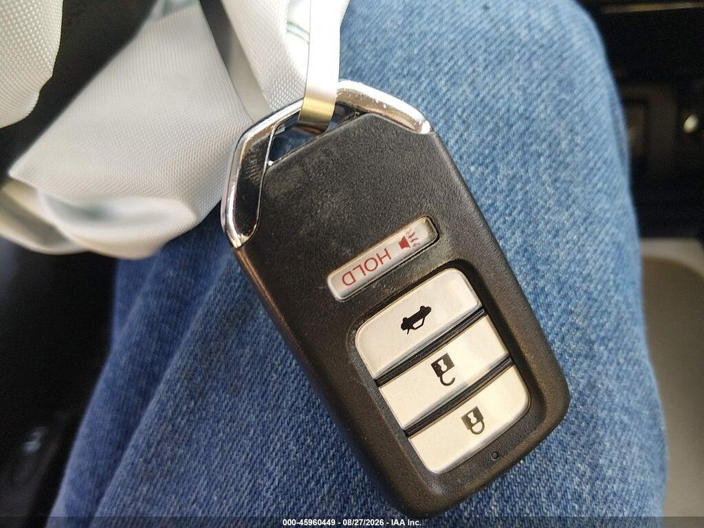 19XFB2F80FE243689 2015 HONDA CIVIC photo no. 11
