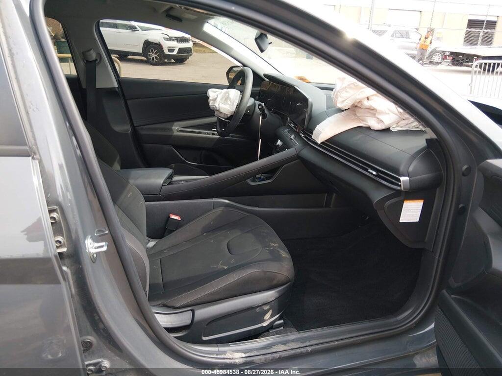 KMHLM4DJ8RU094934 2024 HYUNDAI ELANTRA HYBRID photo no. 5
