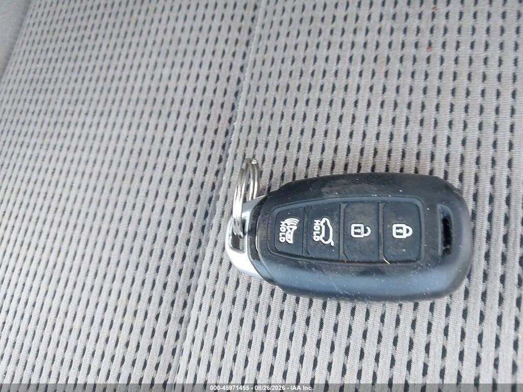 5NMS33AD4KH126710 2019 HYUNDAI SANTA FE photo no. 11