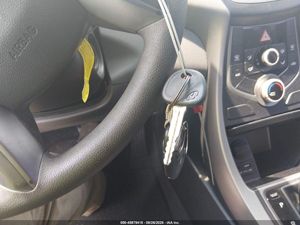 5NPDH4AE0FH600539 2015 HYUNDAI ELANTRA photo no. 11