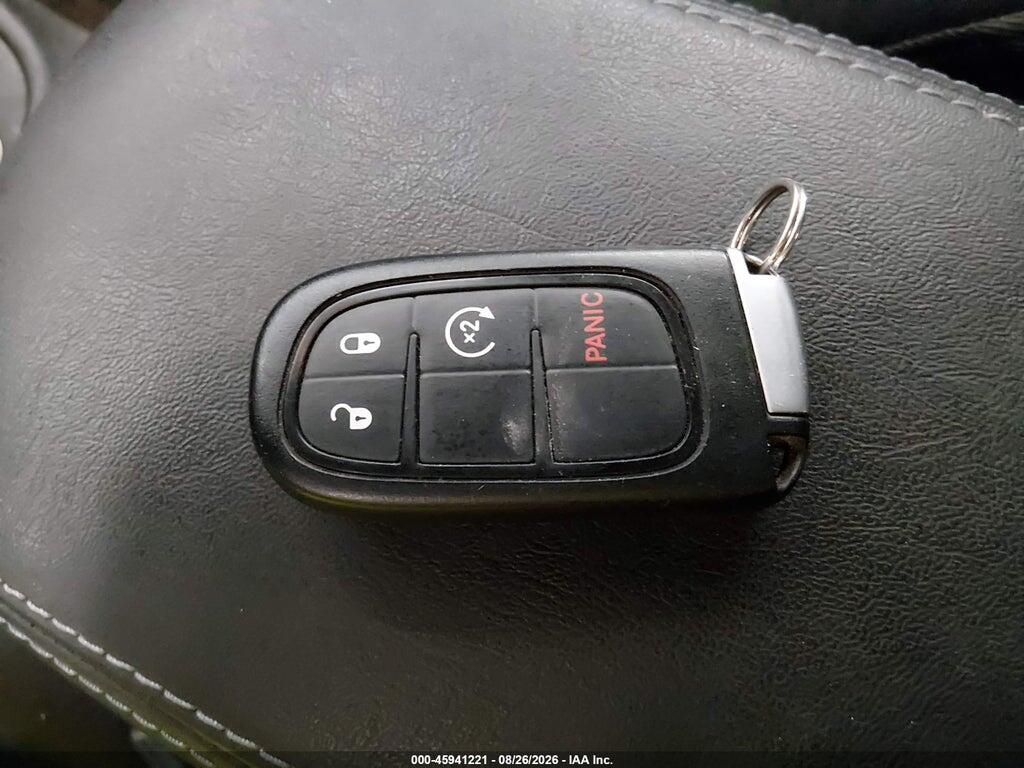 1C4PJMLX6KD271278 2019 JEEP CHEROKEE photo no. 11