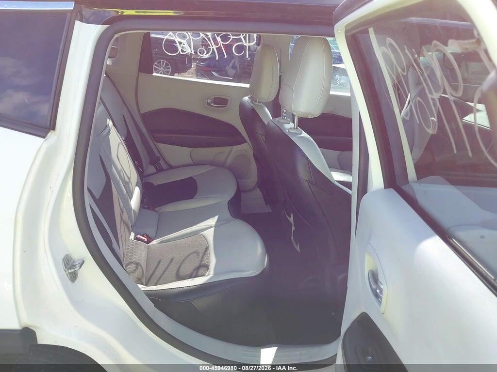 3C4NJDBB4KT803084 2019 JEEP COMPASS photo no. 8
