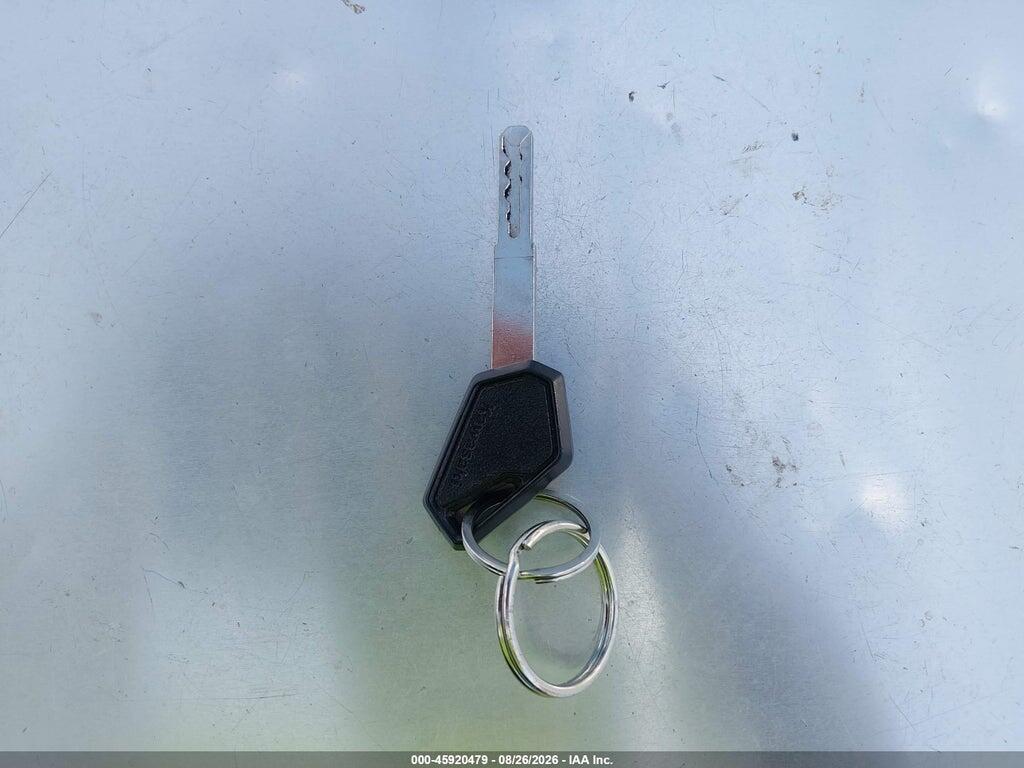 ML5KLEM18PDA24885 2023 KAWASAKI KL650 photo no. 11