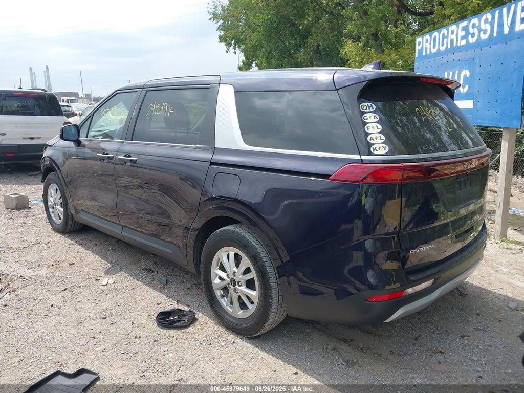 KNDNB4H39P6241519 2023 KIA CARNIVAL MPV photo no. 3