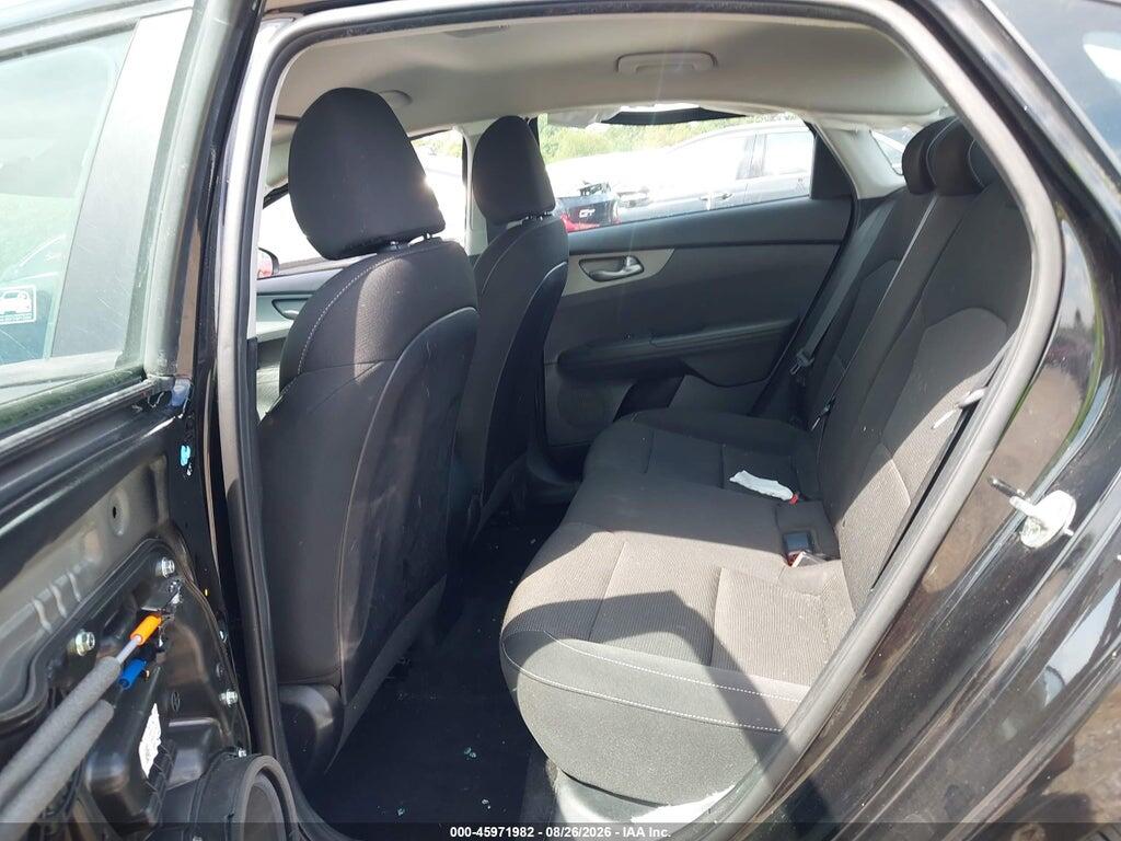 3KPF24AD7KE125231 2019 KIA FORTE photo no. 8