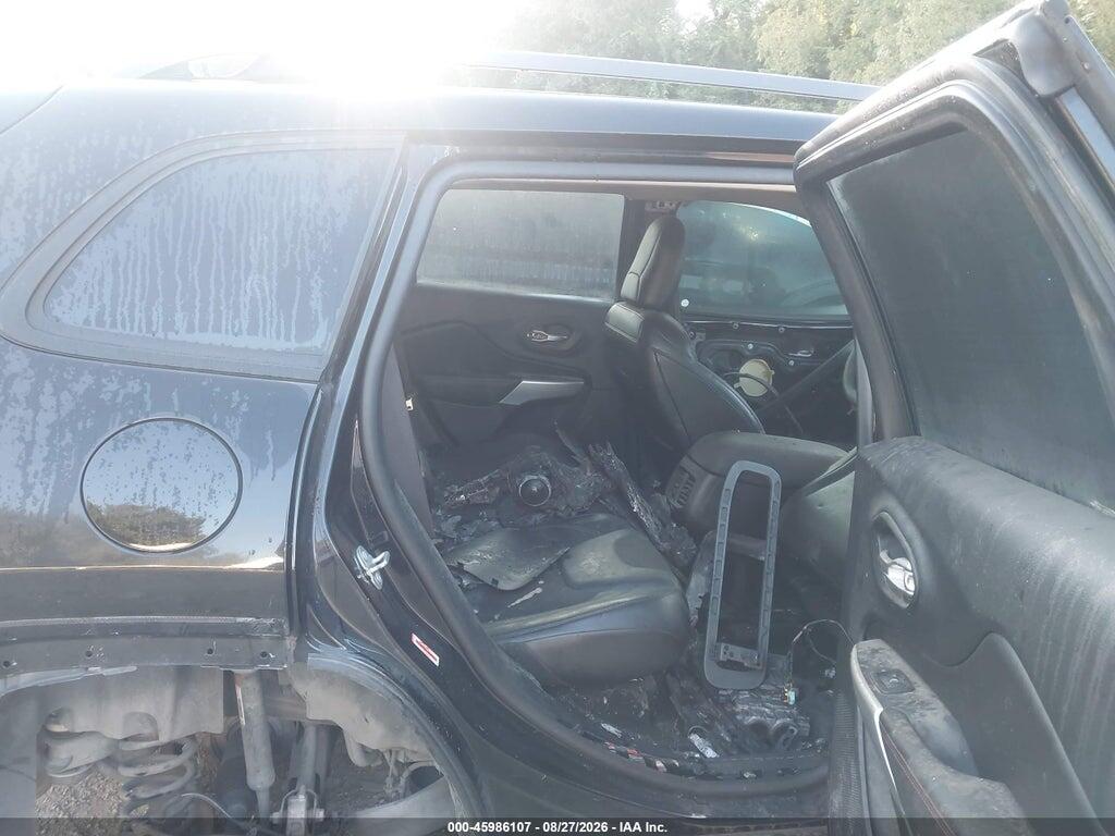 1C4PJMBB1JD609531 2018 JEEP CHEROKEE photo no. 8