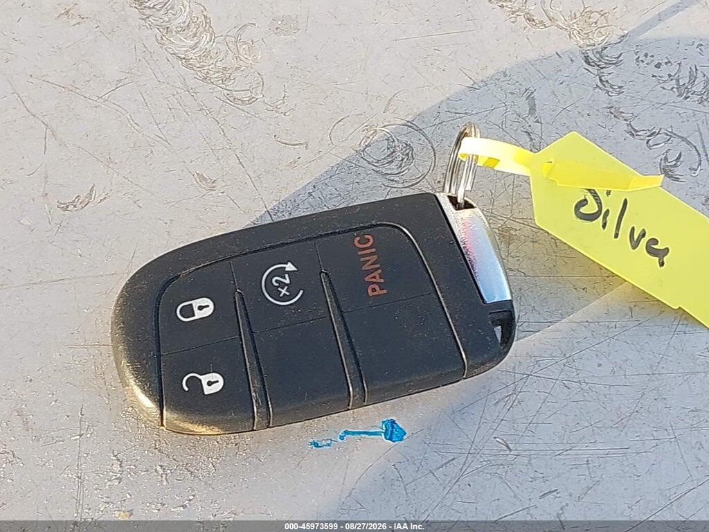 3C4NJDBB2JT238218 2018 JEEP COMPASS photo no. 11
