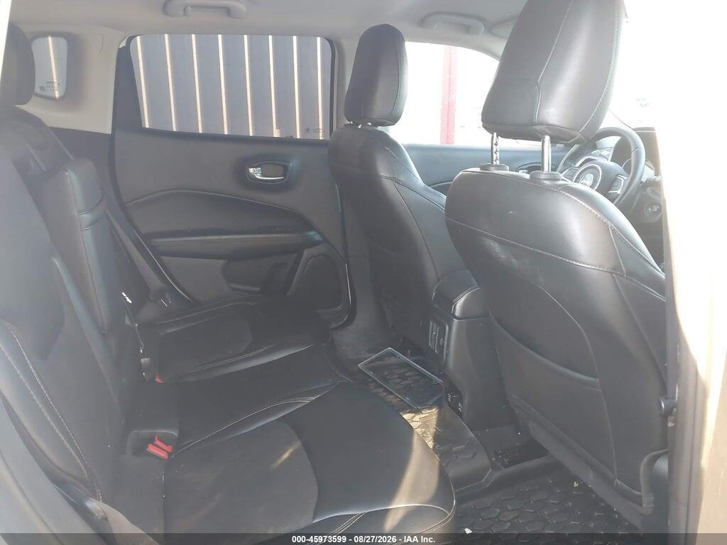 3C4NJDBB2JT238218 2018 JEEP COMPASS photo no. 8