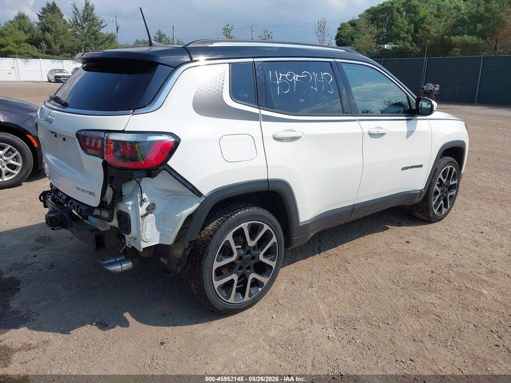 3C4NJDCB0JT100515 2018 JEEP COMPASS photo no. 4