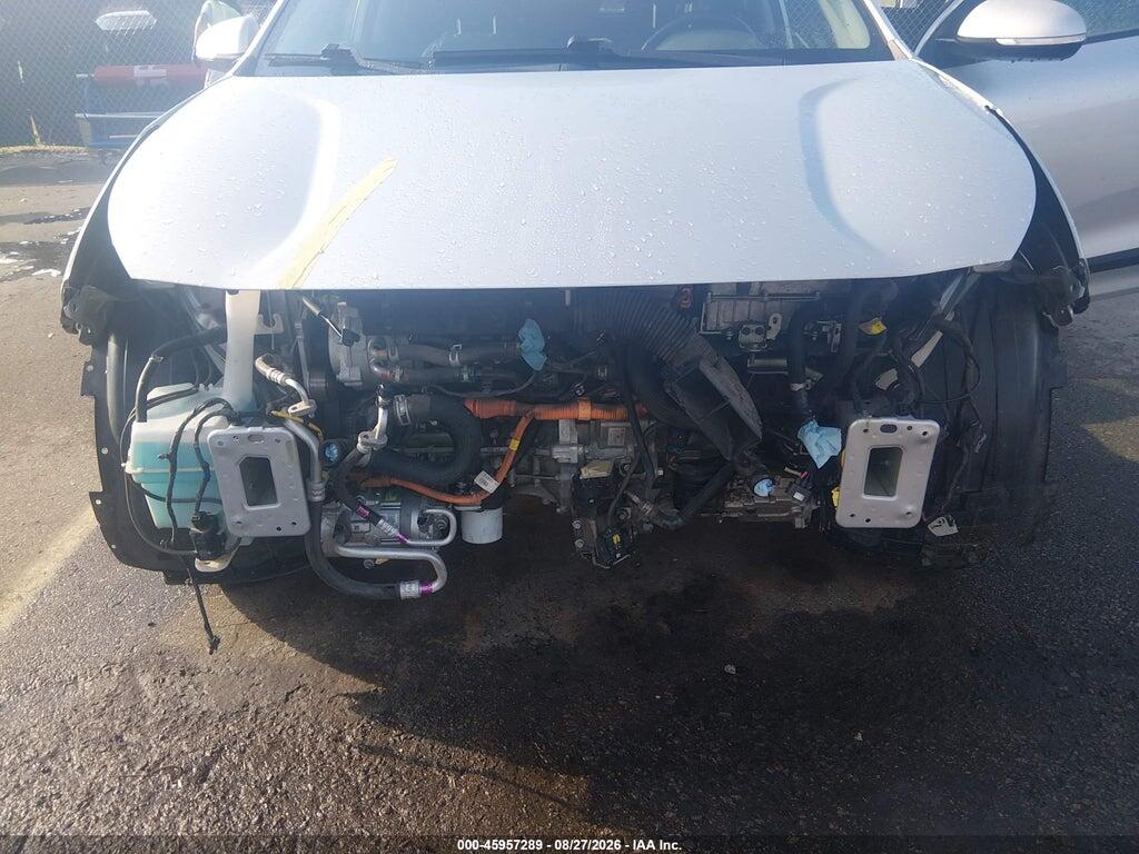KNDCC3LC8K5221492 2019 KIA NIRO photo no. 6
