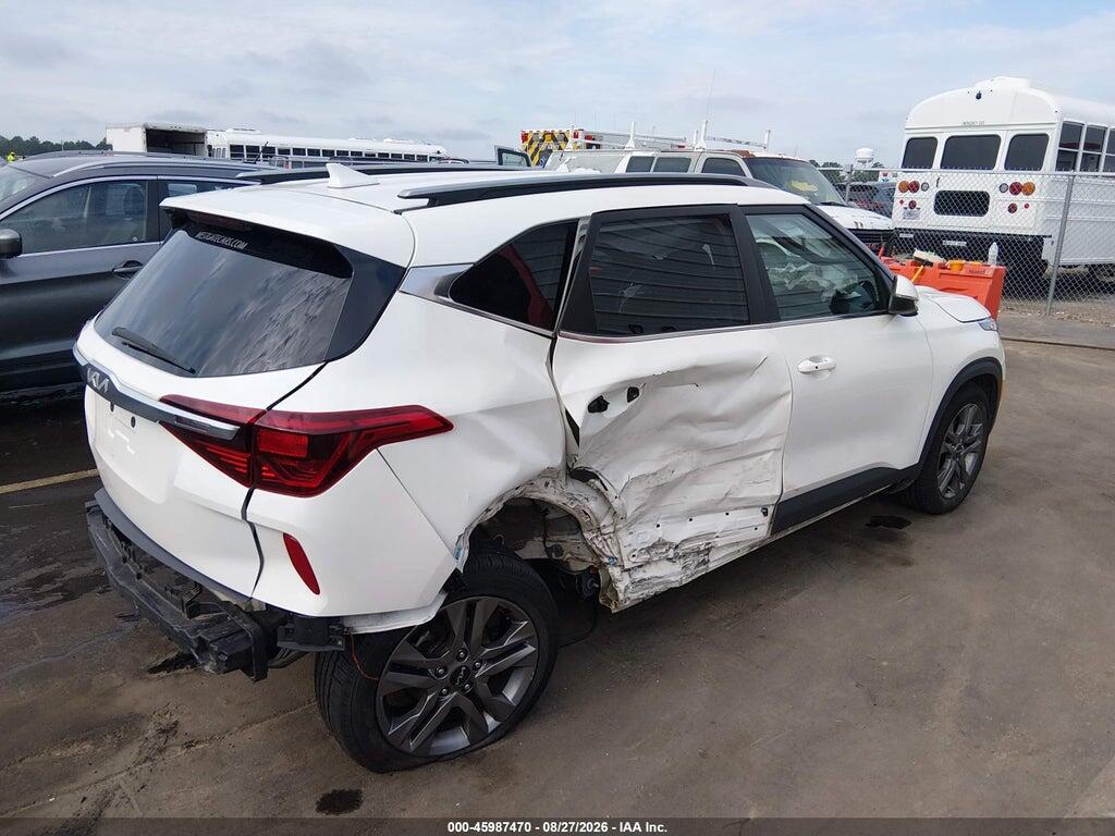 KNDEU2AAXP7433548 2023 KIA SELTOS photo no. 4