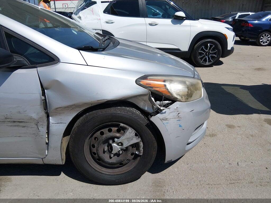 KNAFK4A67F5340706 2015 KIA FORTE photo no. 6