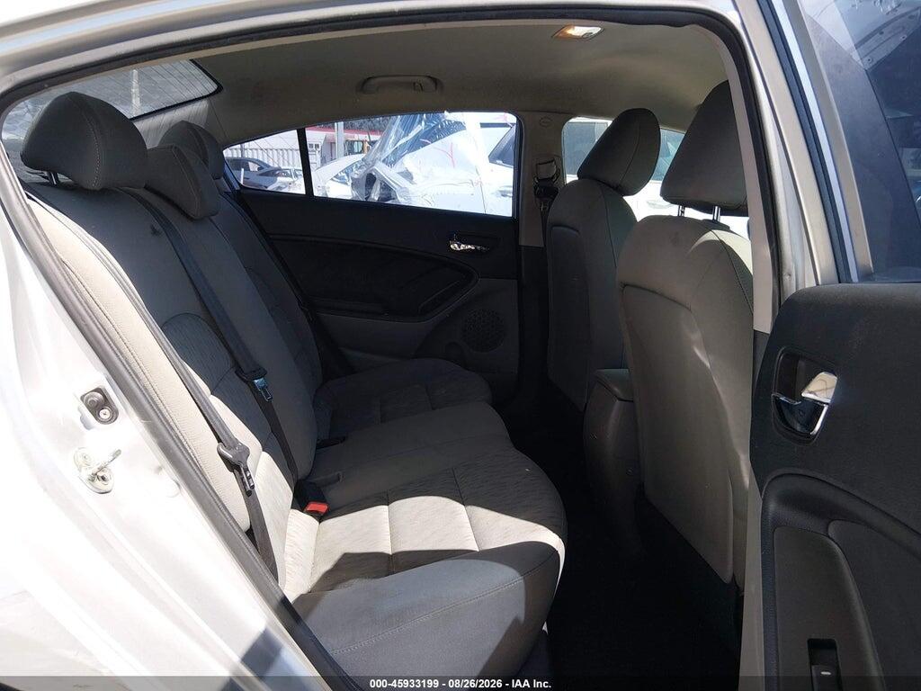 KNAFK4A67F5340706 2015 KIA FORTE photo no. 8