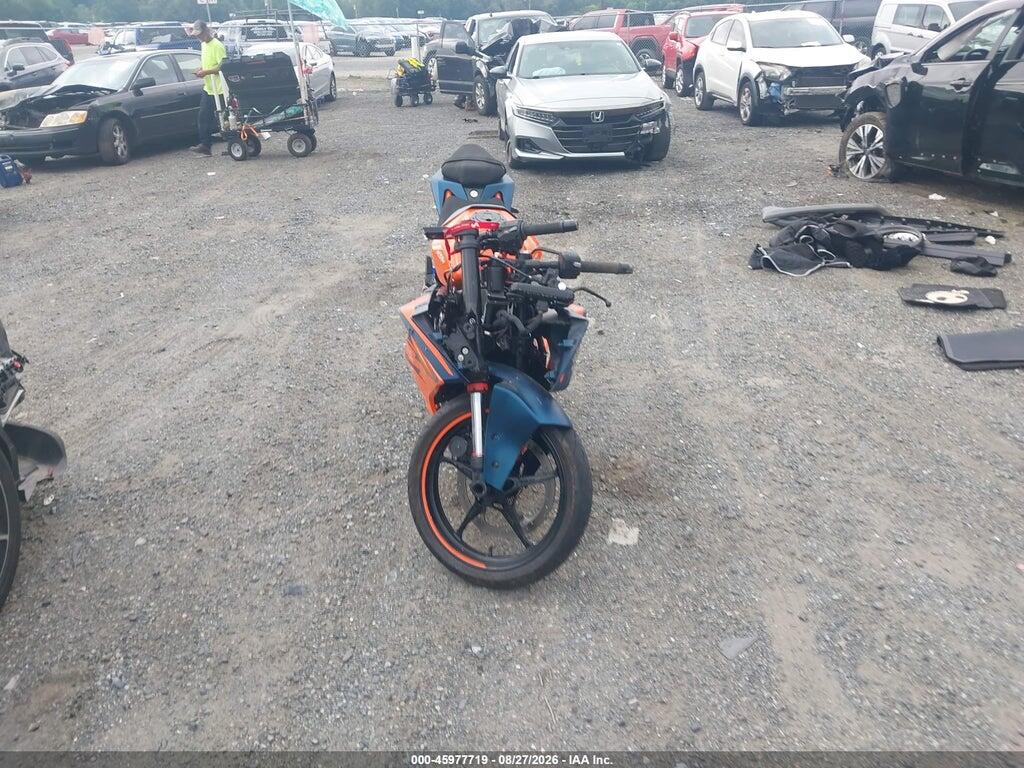 MD2JYJ408PC226433 2023 KTM 390 photo no. 5