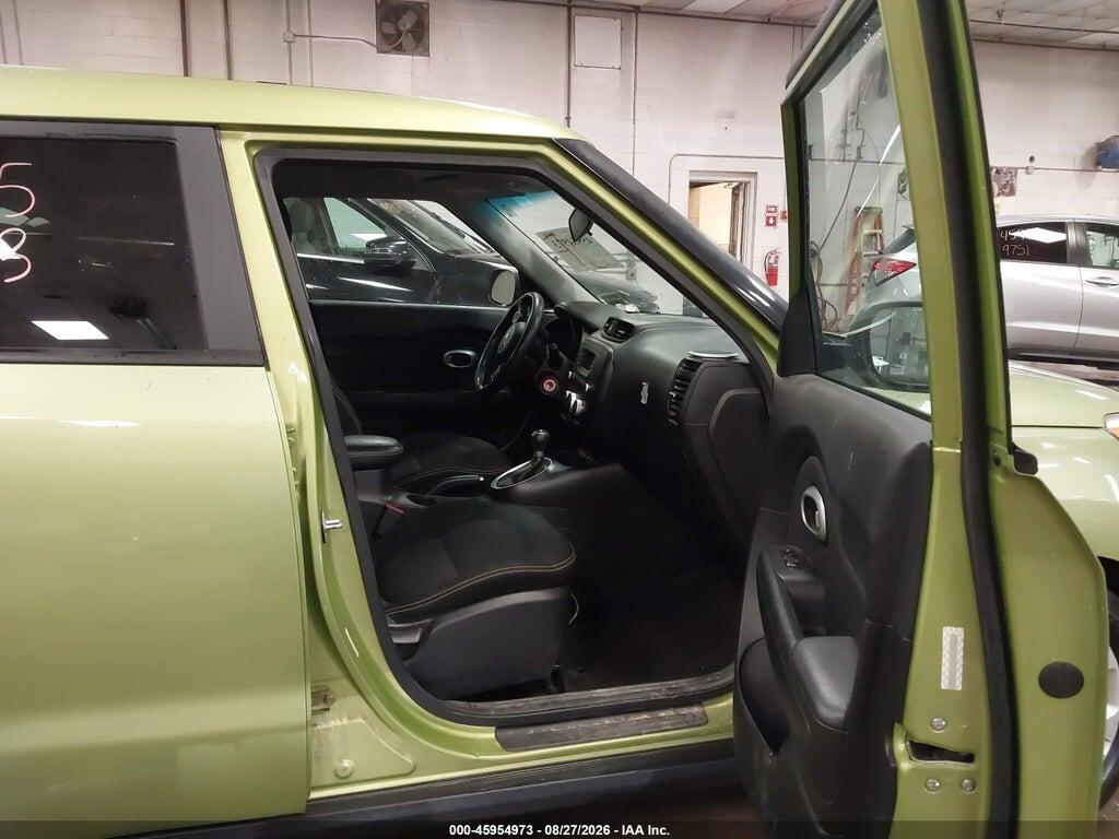KNDJP3A54F7764025 2015 KIA SOUL photo no. 5