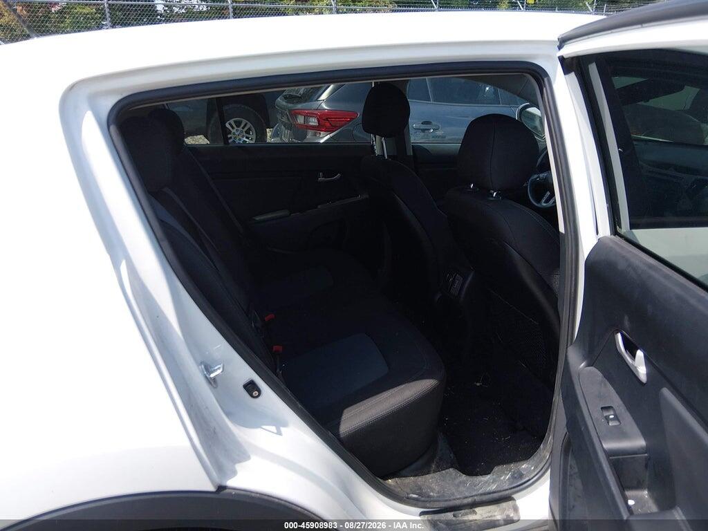 KNDPBCAC3G7833182 2016 KIA SPORTAGE photo no. 8