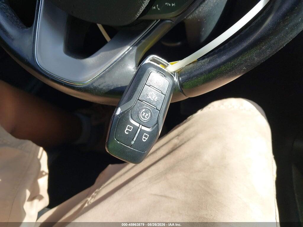 5LMCJ2C98GUJ30880 2016 LINCOLN MKC photo no. 11