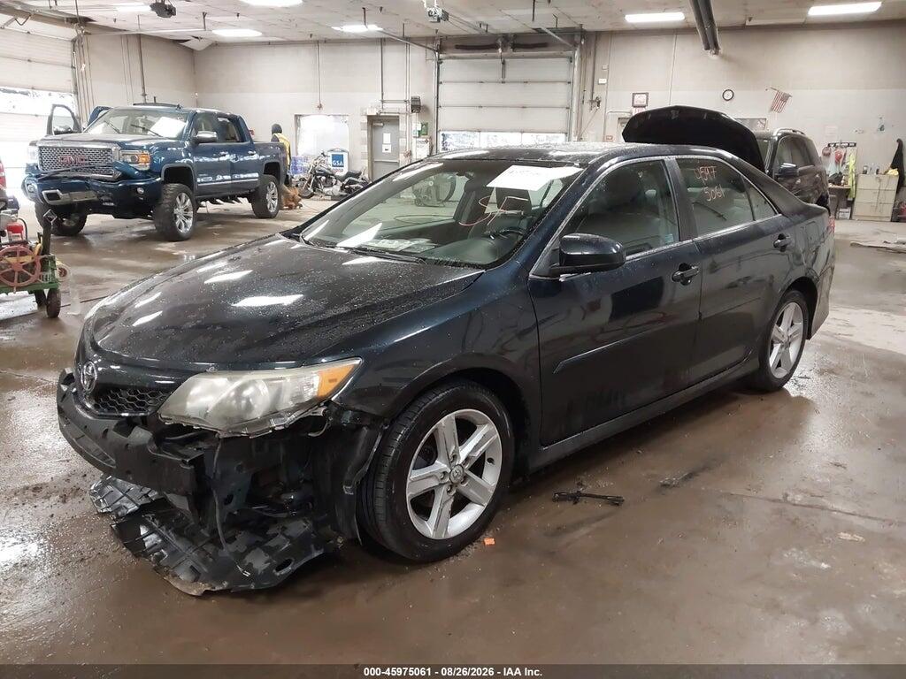 4T1BF1FK9DU675863 2013 TOYOTA CAMRY photo no. 2