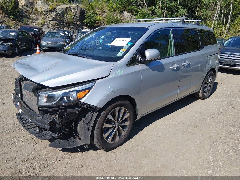 KNDMC5C15J6423391 2018 KIA SEDONA photo no. 2