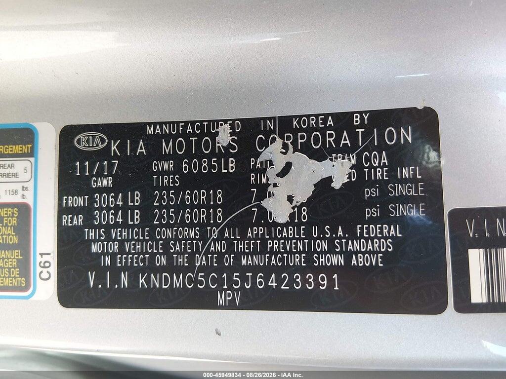 KNDMC5C15J6423391 2018 KIA SEDONA photo no. 9
