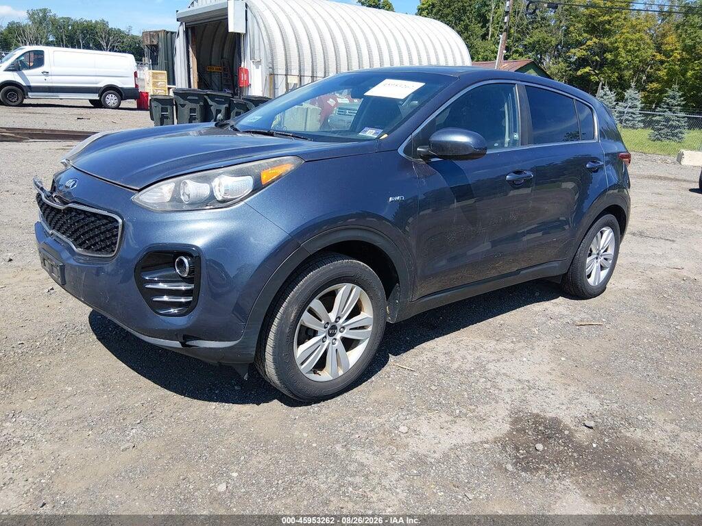 KNDPMCAC1J7368189 2018 KIA SPORTAGE photo no. 2