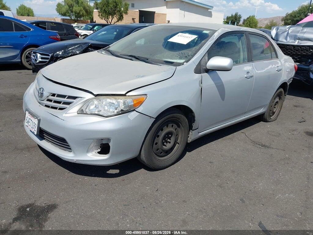 5YFBU4EE5DP091268 2013 TOYOTA COROLLA photo no. 2