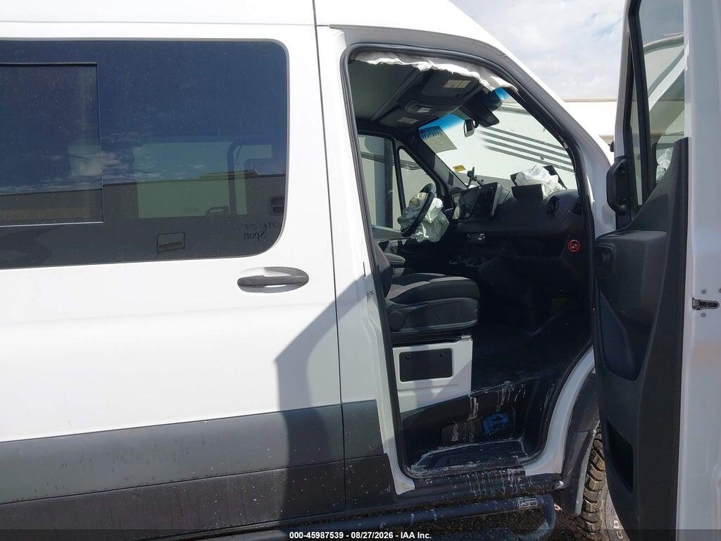 WD4FF1CD5KP187118 2019 MERCEDES-BENZ SPRINTER 2500 photo no. 5