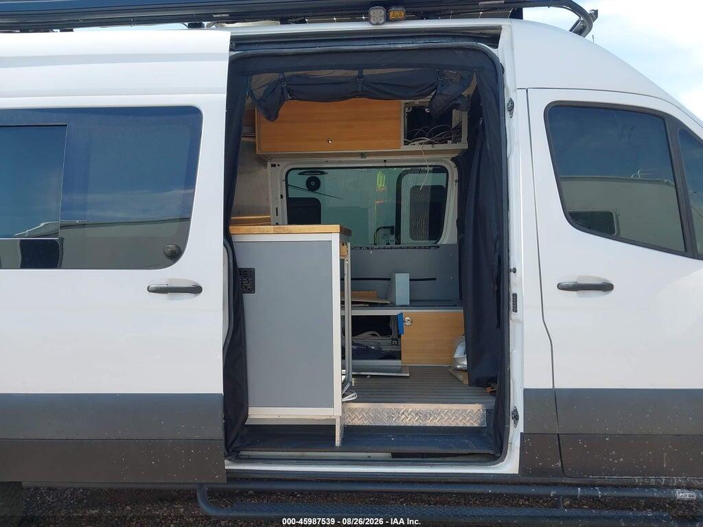 WD4FF1CD5KP187118 2019 MERCEDES-BENZ SPRINTER 2500 photo no. 8