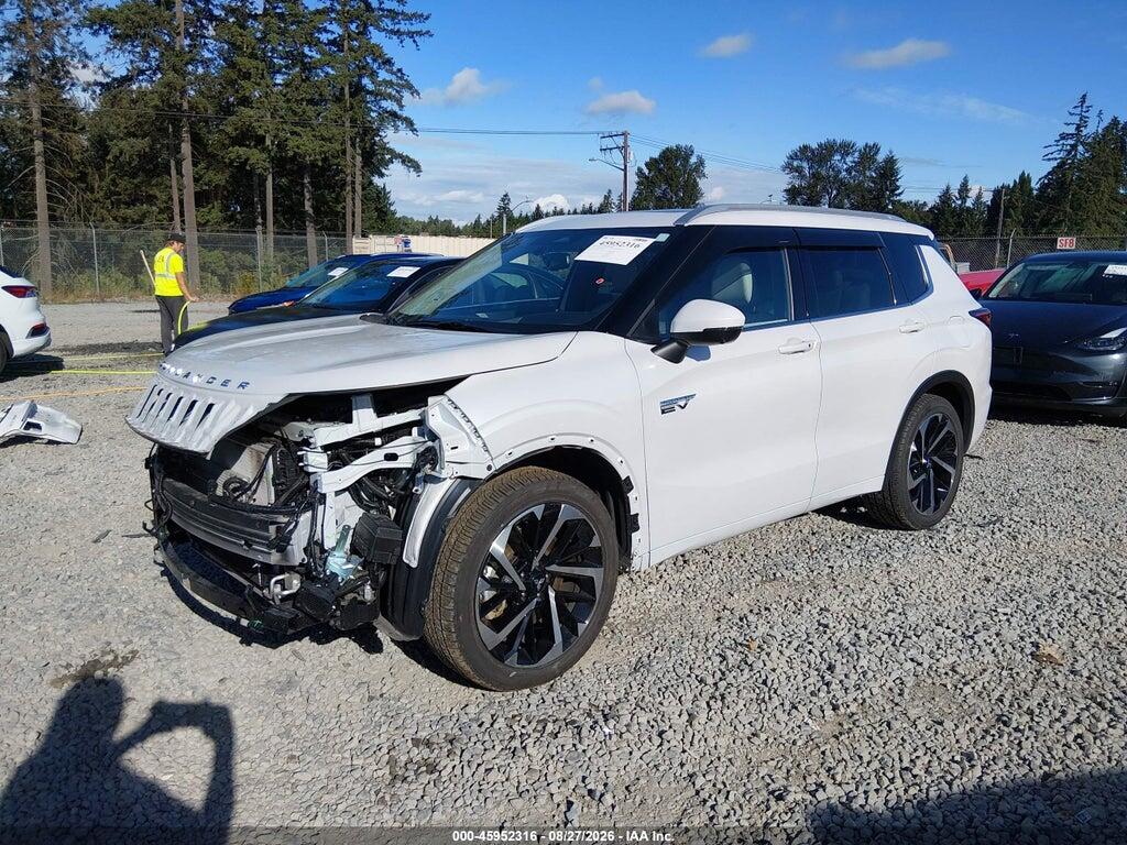 JA4T5VA97PZ033585 2023 MITSUBISHI OUTLANDER PHEV photo no. 2