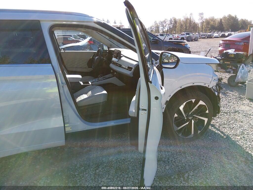 JA4T5VA97PZ033585 2023 MITSUBISHI OUTLANDER PHEV photo no. 5