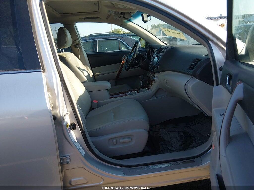 5TDDK3EH0DS224237 2013 TOYOTA HIGHLANDER photo no. 5