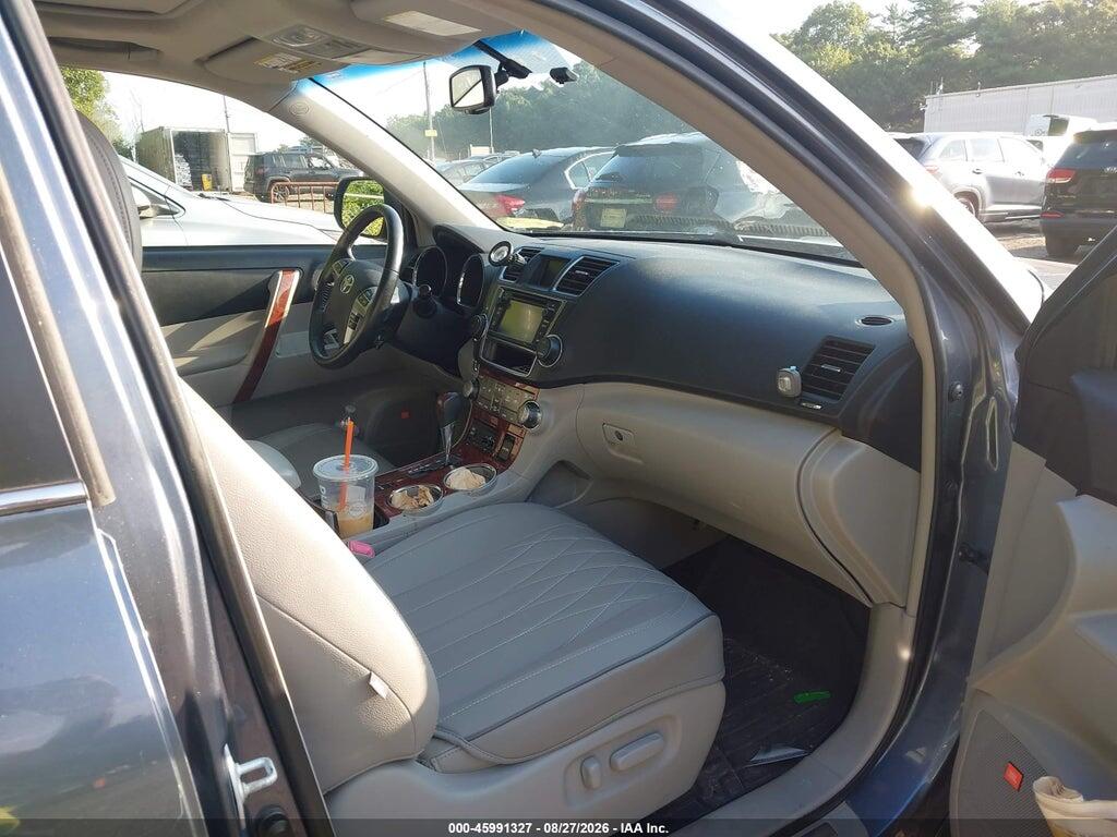 JTEDC3EH3D2016983 2013 TOYOTA HIGHLANDER HYBRID photo no. 5