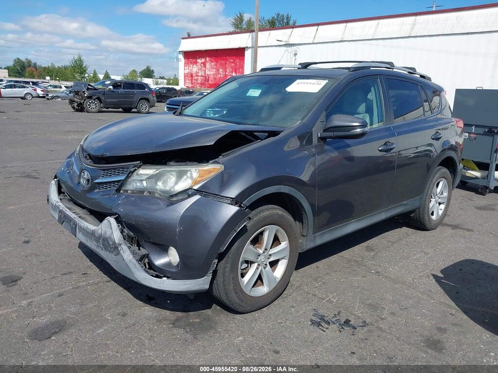 2T3RFREV2DW026700 2013 TOYOTA RAV4 photo no. 2