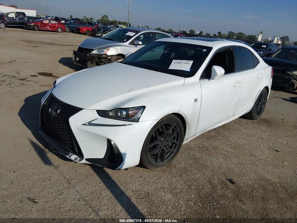 JTHBA1D26J5079135 2018 LEXUS IS 300 photo no. 2