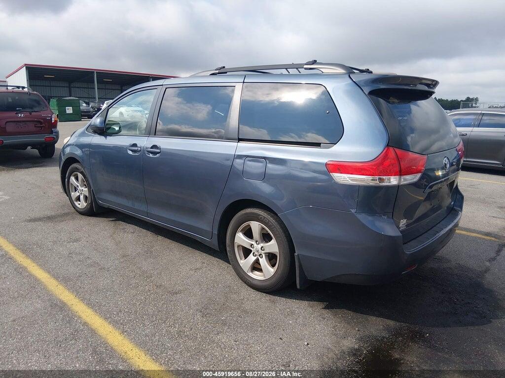5TDKK3DC9DS355888 2013 TOYOTA SIENNA photo no. 3