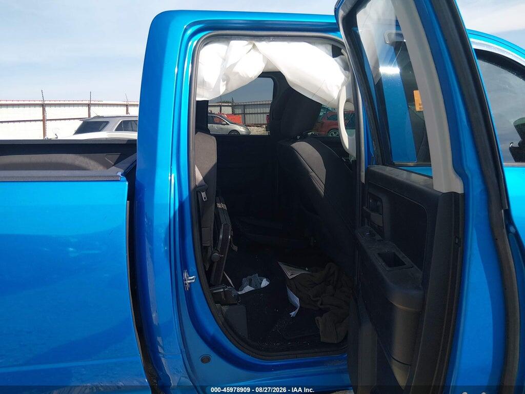 1C6RR7FG8MS560800 2021 RAM 1500 CLASSIC photo no. 8