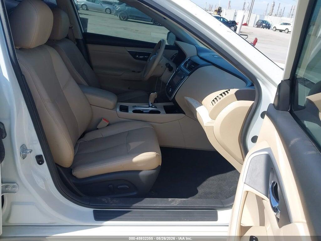 1N4AL3AP4GC152340 2016 NISSAN ALTIMA photo no. 5