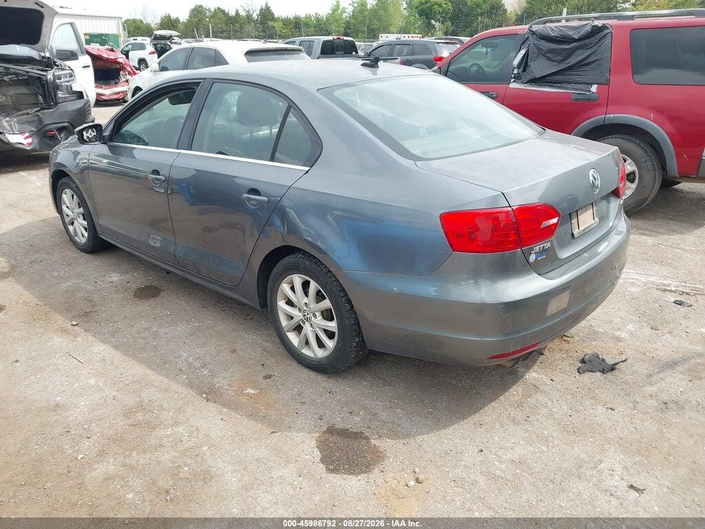 3VWDX7AJ4DM365746 2013 VOLKSWAGEN JETTA photo no. 3