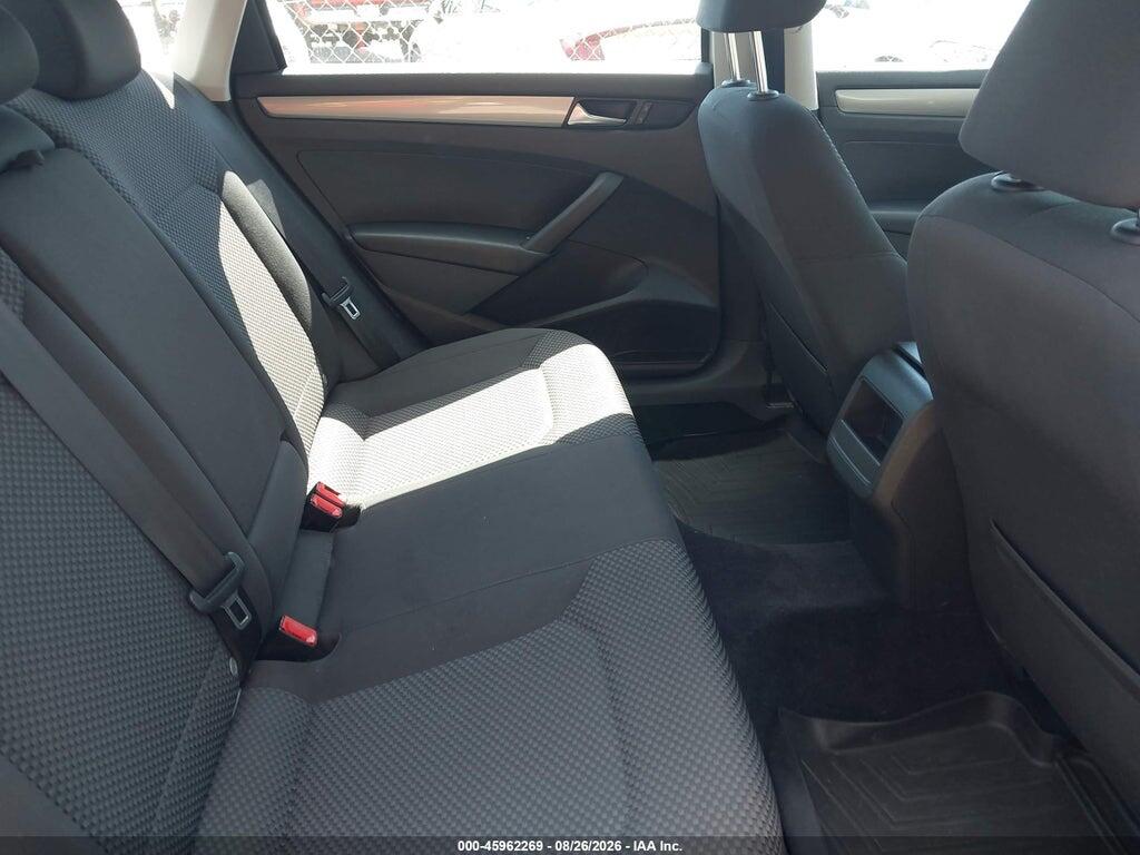 1VWAP7A39DC107812 2013 VOLKSWAGEN PASSAT photo no. 8