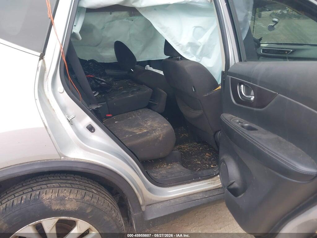 KNMAT2MV5GP644348 2016 NISSAN ROGUE photo no. 8
